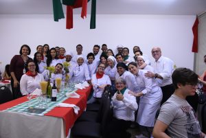 Alunos de gastronomia da Faculdade Senac realziaram evento em prol do Nacc