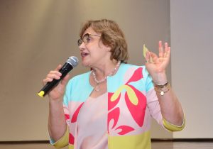 Terezinha Ferraz reuniu os docentes para falar sobre as novidades da Faculdade Senac