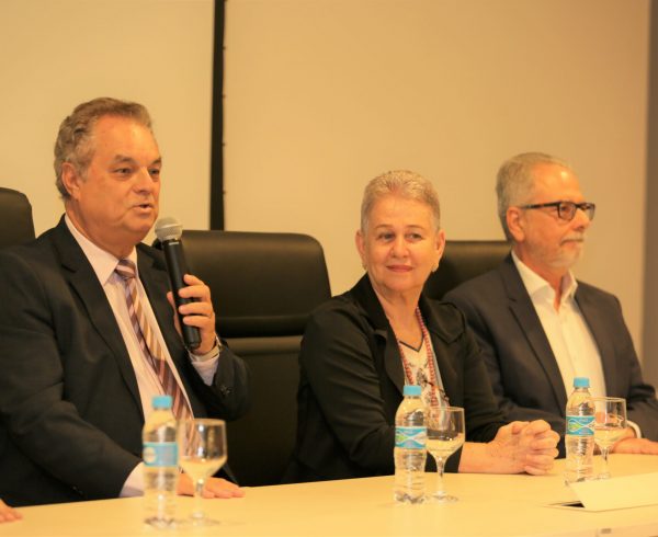 Bernardo Peixoto abre aula magna de curso