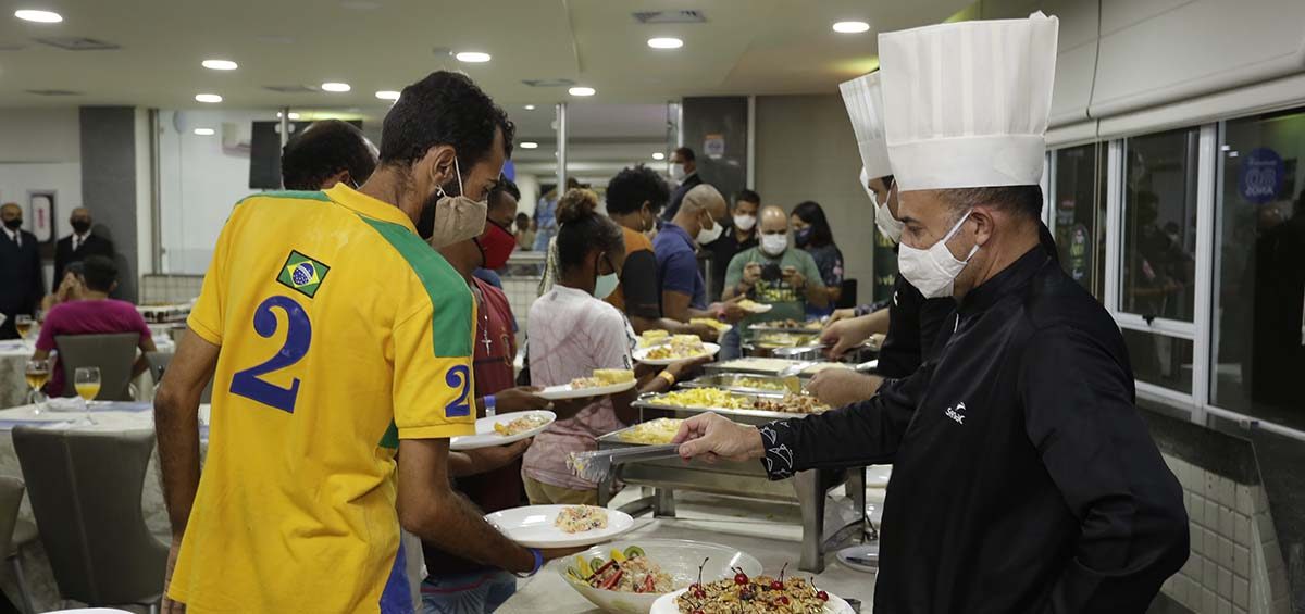 Segunda edição do “Natal que dá gosto” realiza jantar a 200 pessoas em situação de vulnerabilidade social