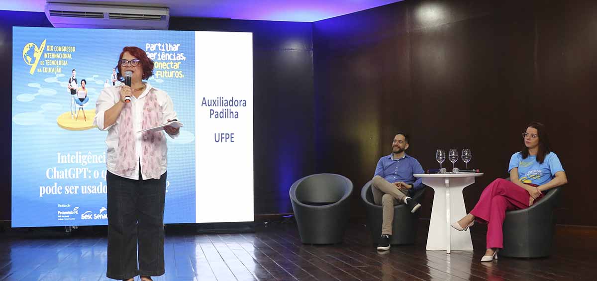 Uso do calendário em uma aula sobre controle do tempo - Educador