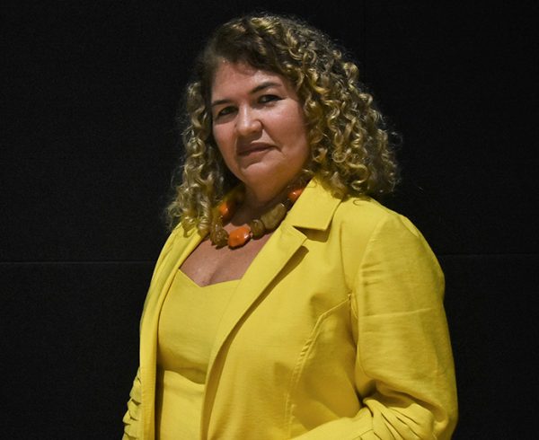 A gerente do Senac PE Guiomar Albuquerque participa de evento literário na Espanha