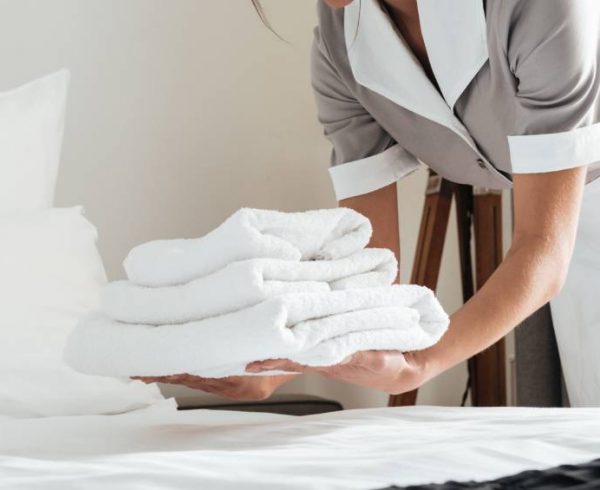 cursos gratuitos na área de Turismo (QualificaTUR)