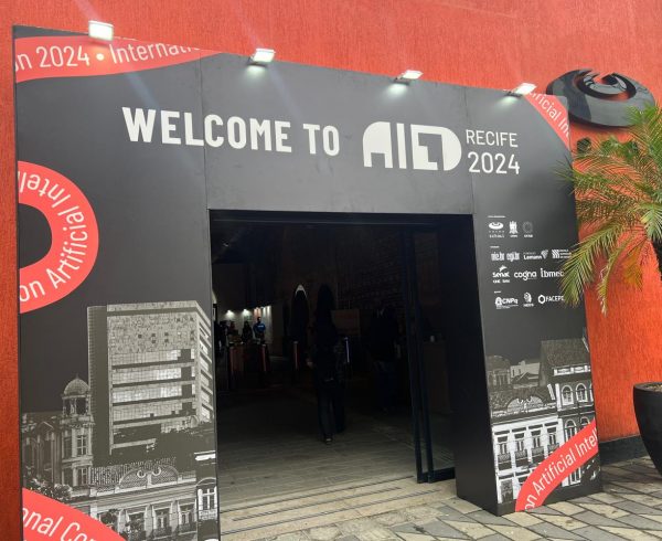 Primeiro dia da Conferência Internacional de Inteligência Artificial (AIED) reúne experiências mundiais para educação