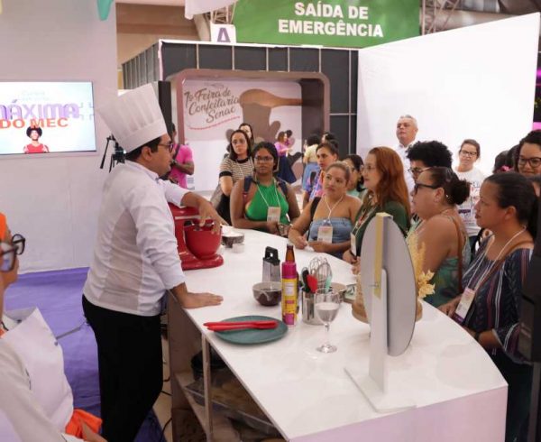 Culinária nordestina e amazônica se encontram na receita do chef Heleno Júnior