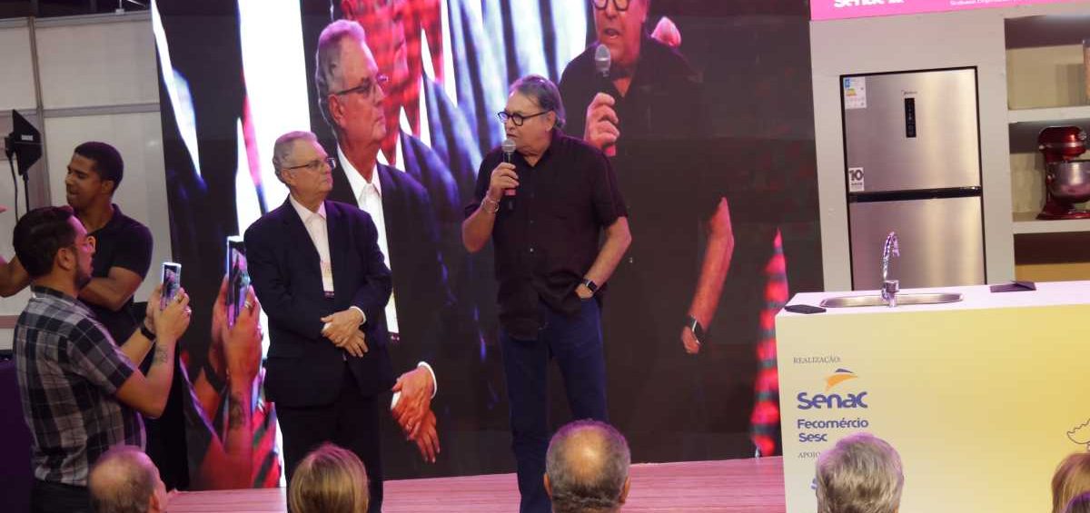 Feira de Confeitaria Senac é aberta com celebração da tradição gastronômica pernambucana