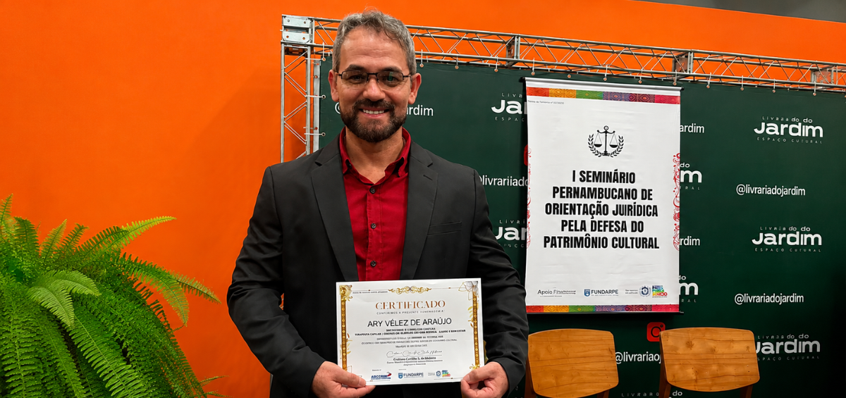 Docente do Senac Ary Vélez recebe homenagem no Destaque Cultural de Pernambuco